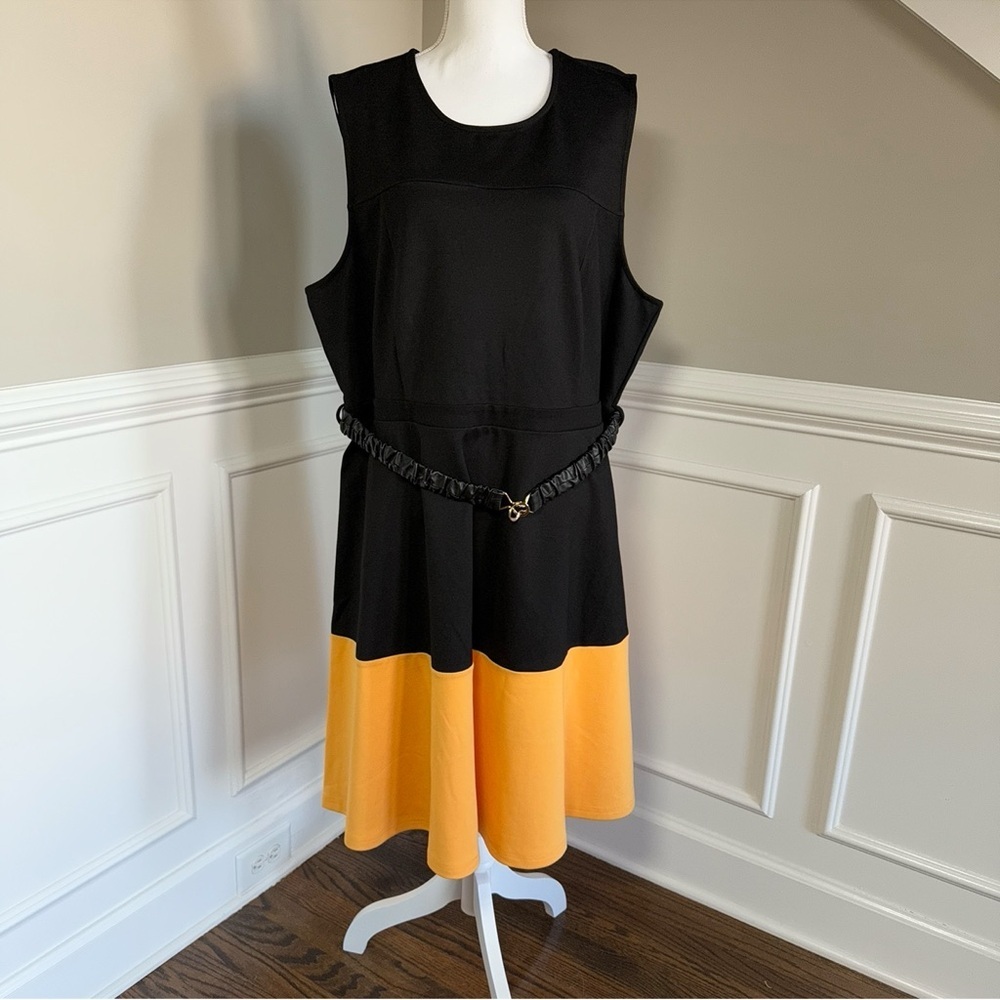City Chic Black And Yellow  Sleeveless Dress Size 22